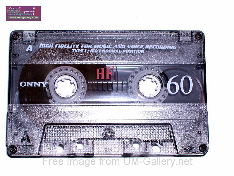 cassette03r.jpg